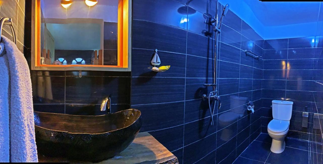 Hotel Blawa アビジャン エクステリア 写真